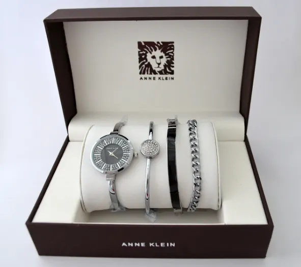 Женские часы Anne Klein с тремя браслетами в коробке